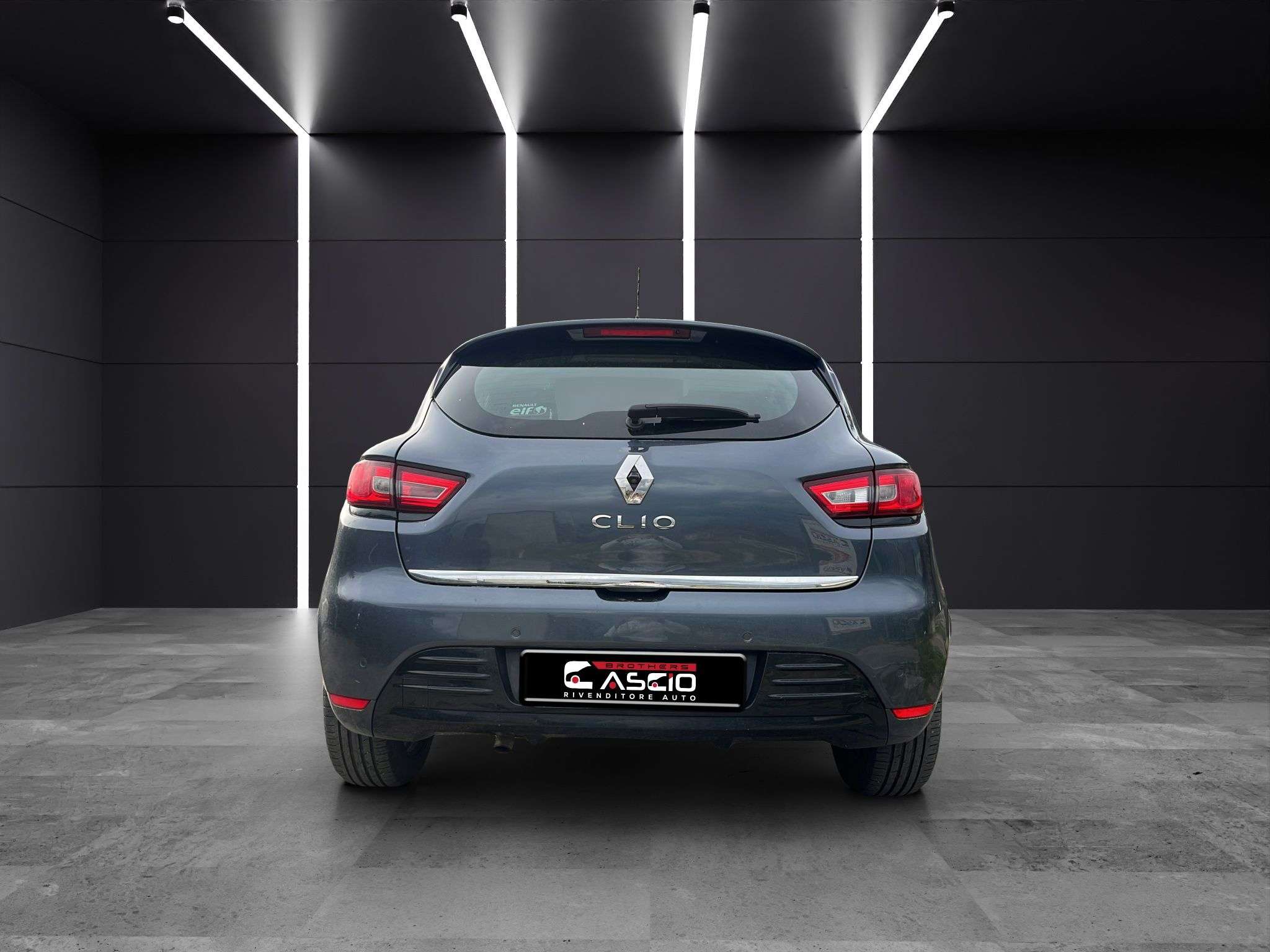 WhatsApp Image 2025-11-18 at 15.08.54