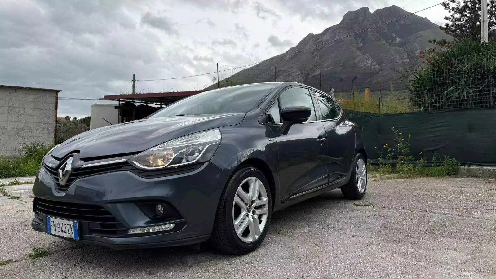 renault clio frontale sx